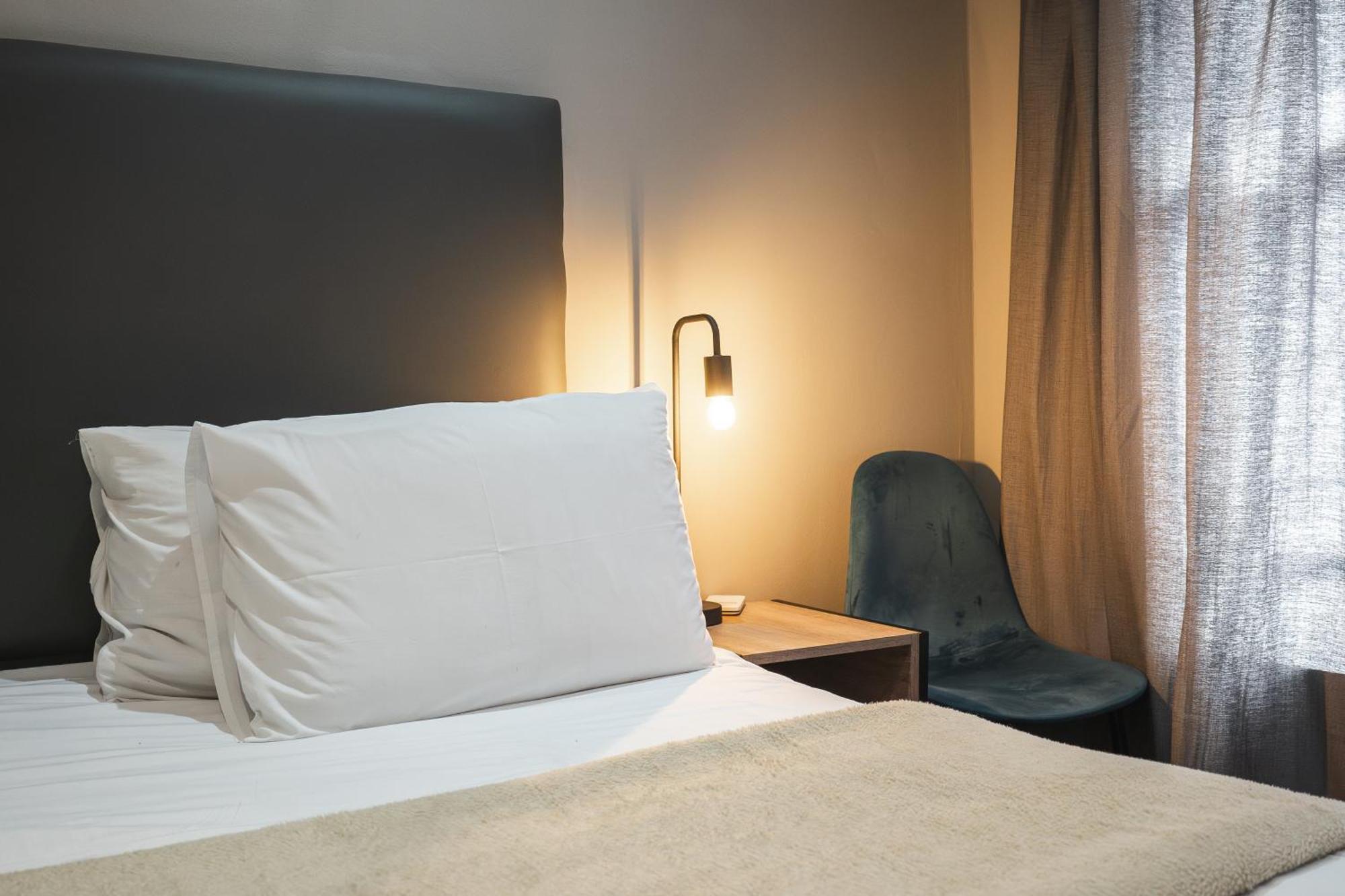 Hotel The Wild Peach - Menlyn à Pretoria-Noord Extérieur photo