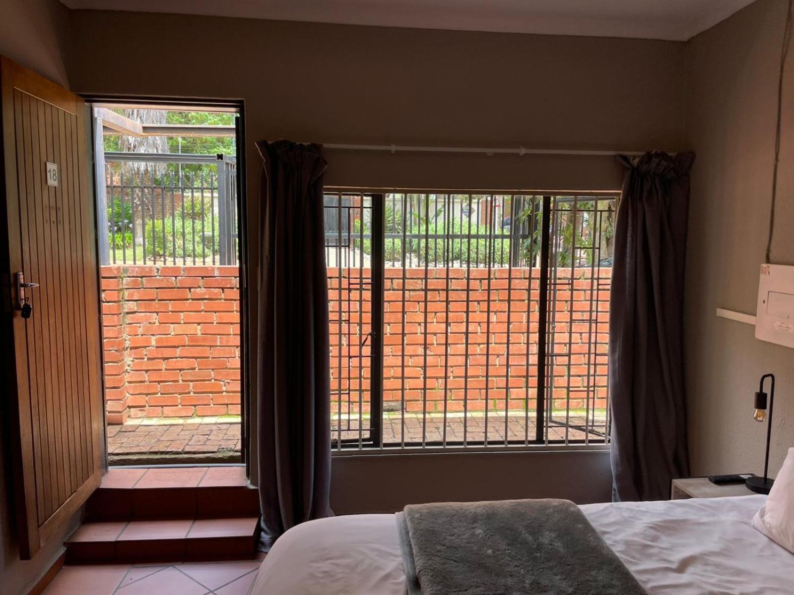 Hotel The Wild Peach - Menlyn à Pretoria-Noord Extérieur photo