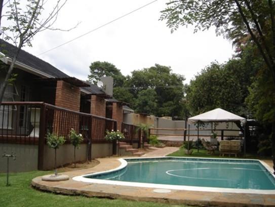 Hotel The Wild Peach - Menlyn à Pretoria-Noord Extérieur photo